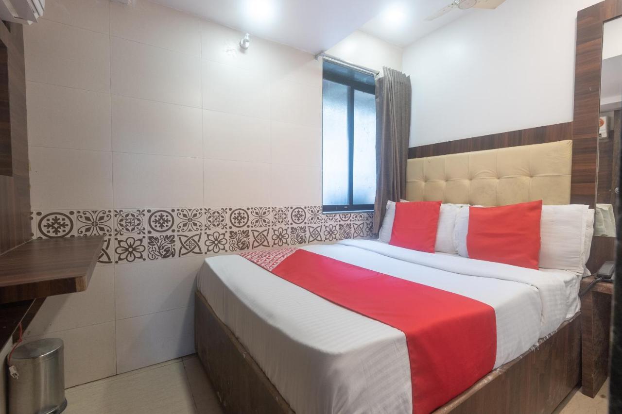 Oyo 49867 Hotel Kalpana Residency Mumbai Bagian luar foto