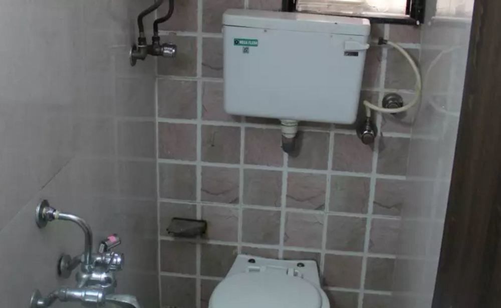 Oyo 49867 Hotel Kalpana Residency Mumbai Bagian luar foto
